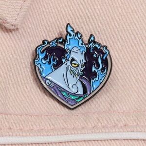 DISNEY’S HADES HEART ON FIRE ENAMEL PIN